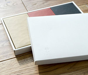 ビーントゥバー専門店「ICHIJI(イチジ)」のパッケージ