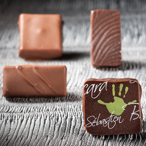 ZoX` uJ[h2016o^C`R[g